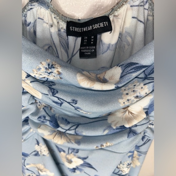 Blue Floral Short Dress For Girls/teens Size M By Streetwear Society. - Picture 3 of 6